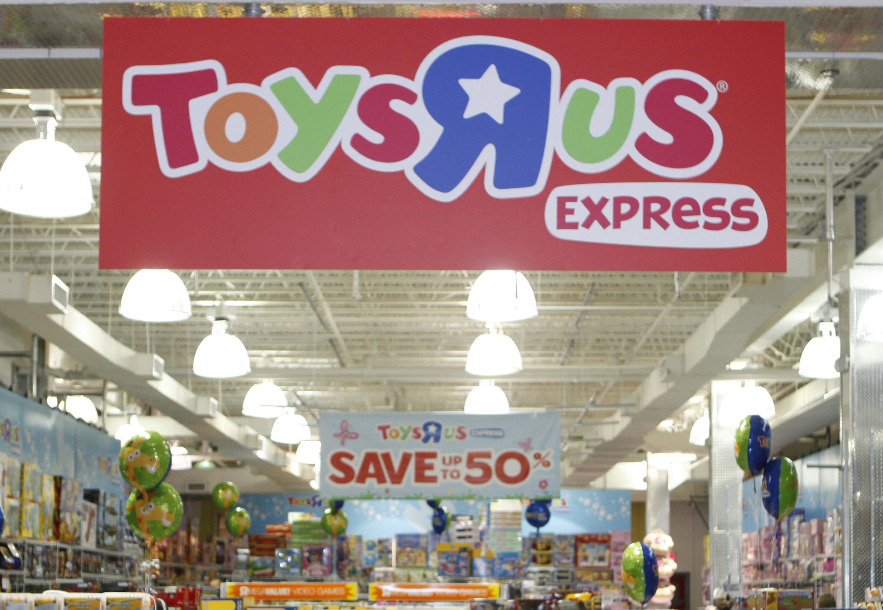 LSN : Big Ideas : Toys R Us Express On Fast Track To Christmas