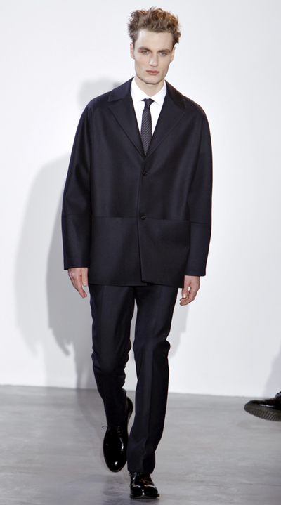 LSN : News : Clean cut: Raf Simons pulls off a clever mix