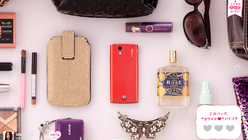Smartphone campaign delves deep into women’s handbags