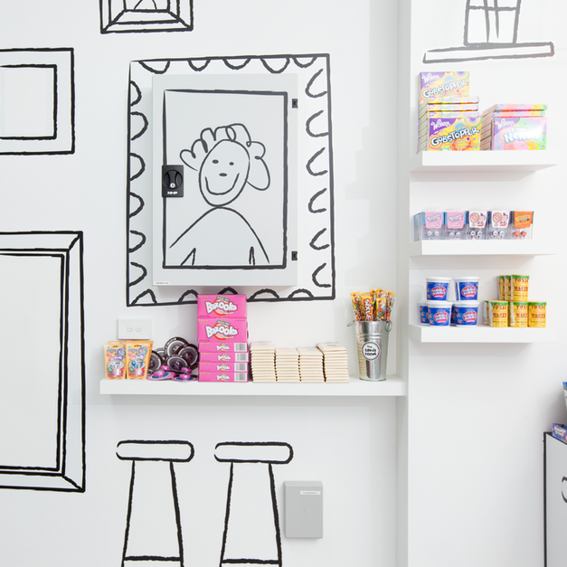 LSN : News : Drawing you in: Sweet shop illustrates a point