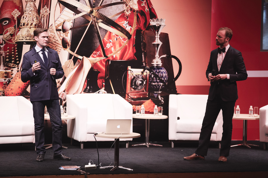 Sexy women with glasses pics