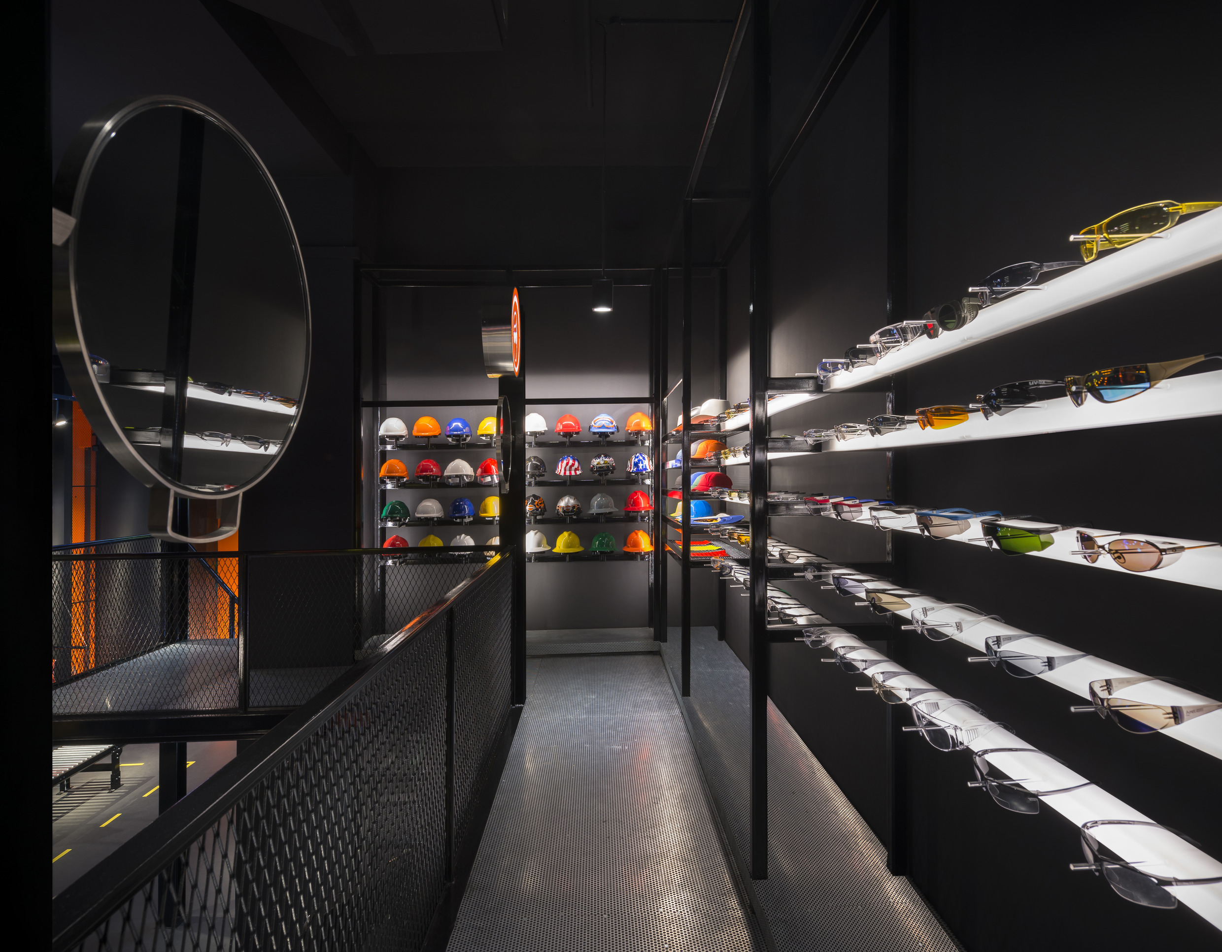 LSN News Work fare Safety wear brand opens new store