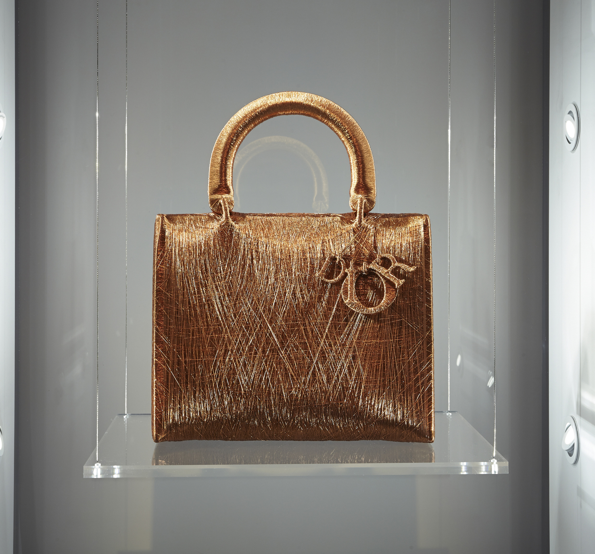 LSN News A new experience Dior and Harrods join forces