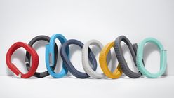 Wearable tech market faces adoption issues 
