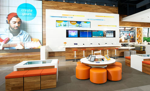 AT&T backs experience-driven store environment