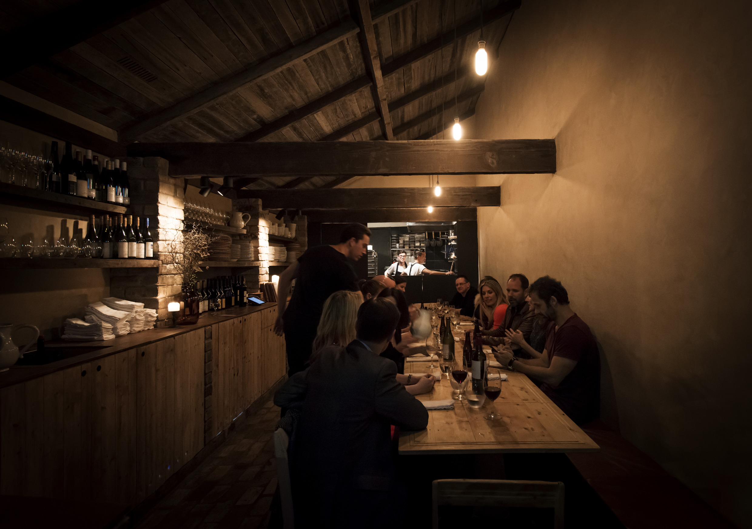 Lsn News Communal Dining Making A Meal Of Conviviality