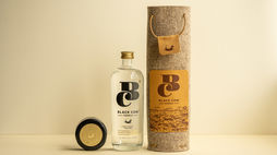 By-product wool packaging keeps spirits cool