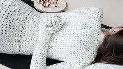These healing garments target acupressure points