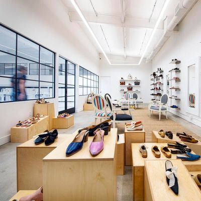 Esquivel’s customised shoe-making atelier. Images by Vern Breitenbucher, US