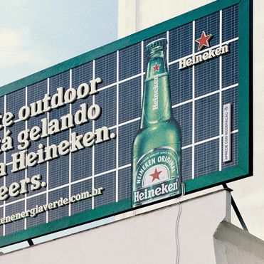 Heineken's solar powered billboard cools down beer