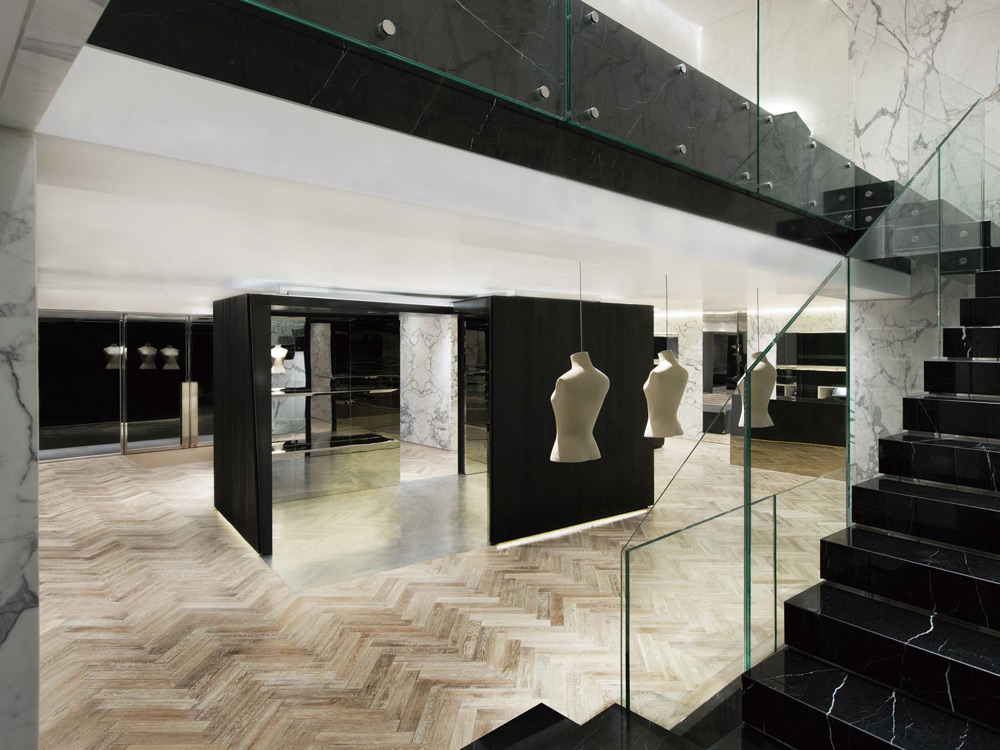 LSN : News : Luxury cemented: New Givenchy store plays with contrasts