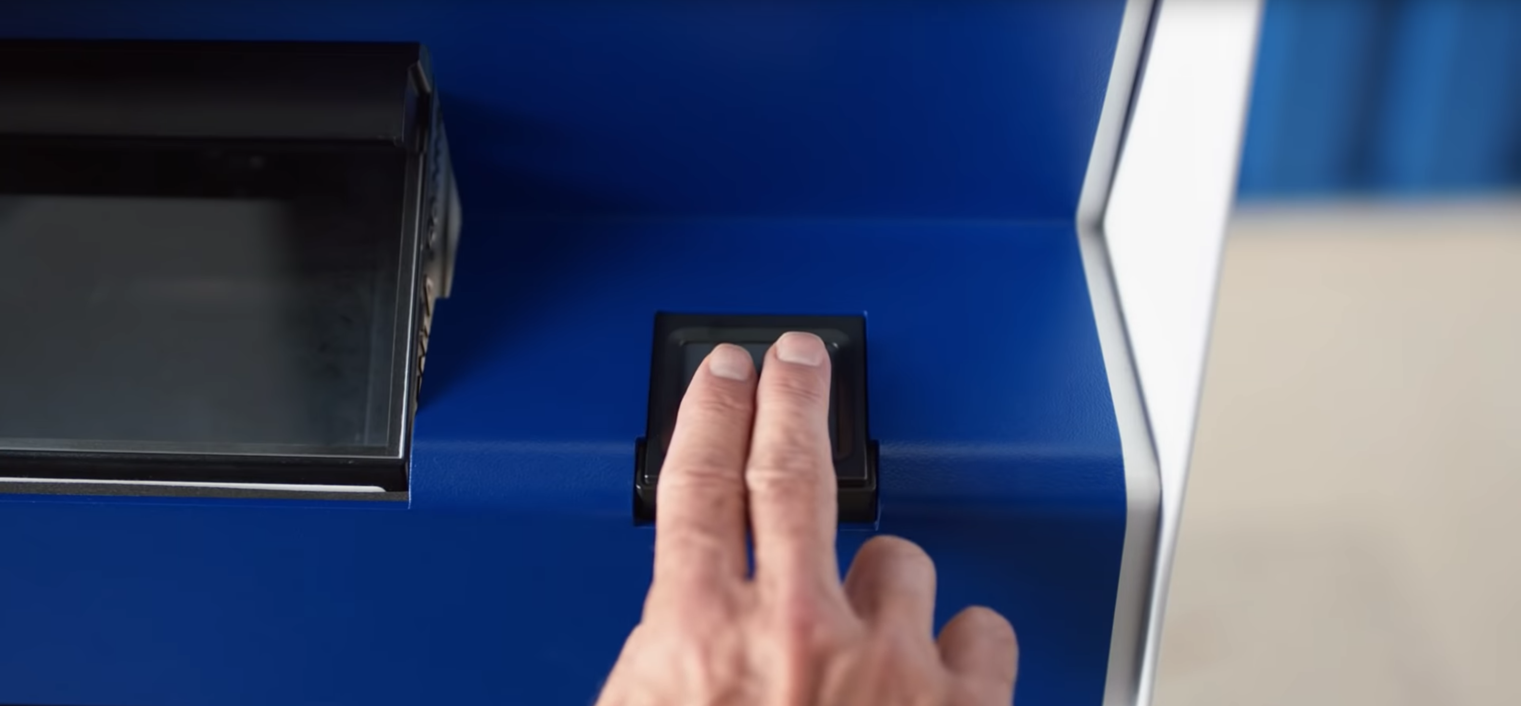 LSN News Queuejumping with biometric ID